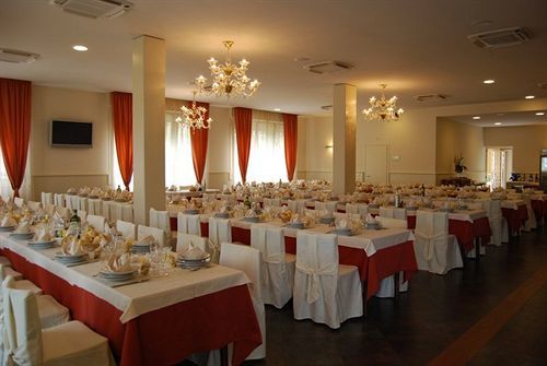 La Chiesaccia Hotel Ristorante Ponte Samoggia Exterior photo